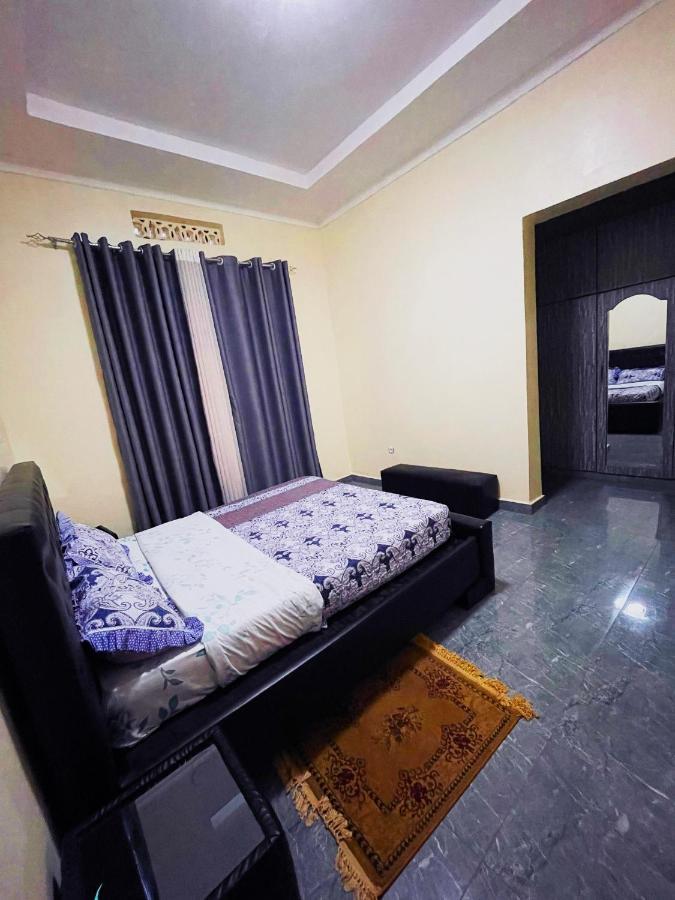 Zeo Airbnb - Cheap Apartment In Kigali Luaran gambar