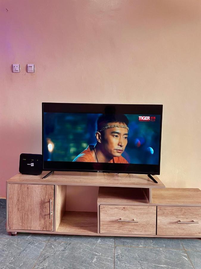 Zeo Airbnb - Cheap Apartment In Kigali Luaran gambar