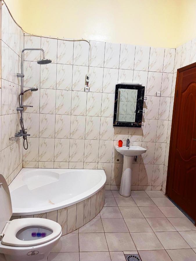 Zeo Airbnb - Cheap Apartment In Kigali Luaran gambar